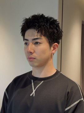 ビジョン 赤坂(vision) 面長に合わせる大人のピンパーマショート