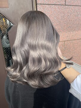 サロンドミルク 溝の口店(salon de MiLK) 10代20代30代/くびれミディ/シルバーアッシュ！