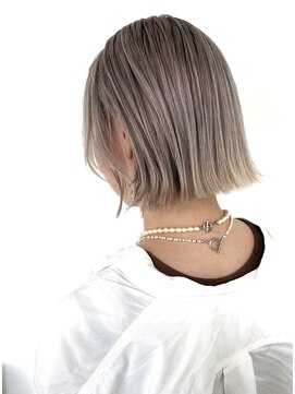 レーベル(LABEL) ホワイティベージュ