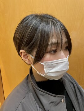 ビハツヤ(BIHATSU-YA) 刈り上げショート