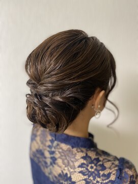 ミークスタイルヘアー(Miiku.style.hair) 編み込みシニオンstyle