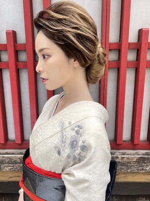 着物 岩下志麻デザイン （岩下志麻のきもの語り(岩下志麻) / 古本 