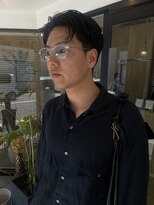 バウム(BAUM)&nbsp;ナチュラルなセンターパートスタイル