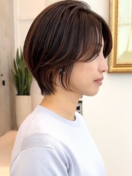 アルティファータ(artifata) ショートヘアショートボブ縮毛矯正白髪ぼかし表参道青山30代