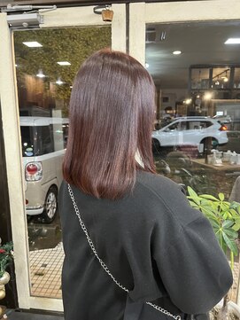 アンフルール(Un Fleur) 艶感のでるレッドカラー