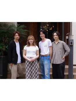 美容業界のミシュラン★カミカリスマ受賞！業界誌にも多数掲載の似合わせ技術の高さが口コミで大人気◎