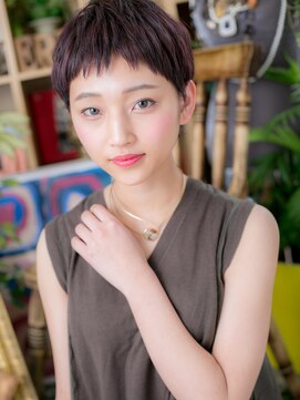カバーヘア ブリス 志木南口駅前店(COVER HAIR bliss) 表情クールに…大人かわいい黒髪ベリーショートA2志木20代30代!