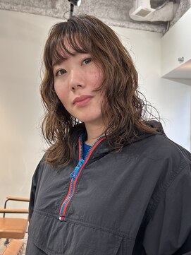 大阪梅田/レイヤーパーマ/ミディアムパーマ／前髪パーマ