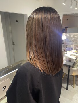 地毛風カラー/切りっぱなし/地毛風ストレート/髪質改善