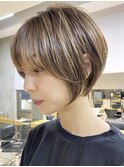横浜白髪染めショートボブミルクティーベージュヘーゼルベージュ