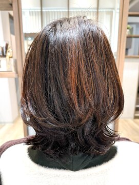 シュヴー 門前仲町(CHEVEUX) コテ巻き風、ワンカールデジタルパーマ