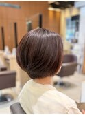 ナチュラルベージュブラウン × まるみショートボブ