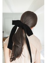 キネン バイ ツリー 宇都宮(kinen by tree)&nbsp;シースルーバングフェイスラインレイヤーリボンヘアアレンジ