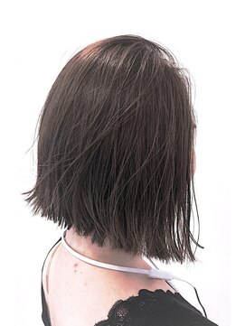 アッシュ 日野店(Ash) セミウェット切りっぱなしボブ