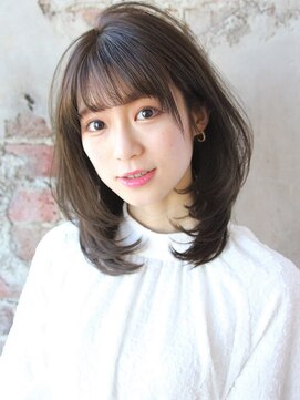 アフロート ルヴア(AFLOAT RUVUA) 京佳【30/40/50代ふわっとレイヤー】×「透明感ダークアッシュ」