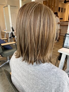 サボ(SABO) ライトベージュ×ハイライト