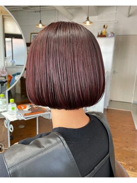 ア セカンド 清藤美容室第弐號(a sekand) 赤髪ミニボブスタイル