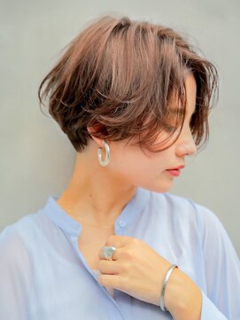 ワルム(warme) 【warme】グレージュカラー×ショート