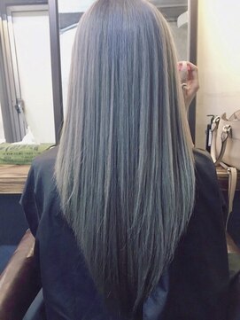 スローネ(THRONE) ニュアンスカラー/ダブルカラー/ブリーチ/ブルージュ/艶髪