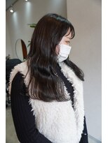 シュリー(SRee)&nbsp;ナチュラル暗髪と艶ロングがno.1人気