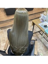 アシュレイ(ASHLEY) suzu オリーブカラー レイヤーカット 髪質再生トリートメント