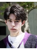 フェザーパーマ大人ビジネス束間アップバング刈り上げショート