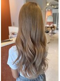 ハイライトカラーロング×ミルクティーベージュ09.3