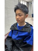 学生カット　ソフトモヒカン
