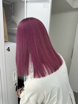 イロウ 山口どうもん店(IROW) ダブルカラー/髪質改善/ピンク/ブリーチなし