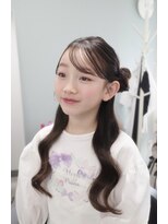 レーヌ(REINE)&nbsp;ナチュラルフルメイク＋お団子ハーフアップ