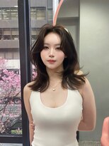 ボタン シブヤ(VOTAN SHIBUYA)&nbsp;大人気盛れる顔周りカット韓国レイヤー/ミディアムレイヤー/渋谷