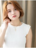 センターパート/丸みショートボブ/内巻きボブ/ハイトーン/30代e