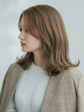 ウム(umu) 外ハネくびれミディ20代30代◎前髪なし大人韓国風レイヤー草加