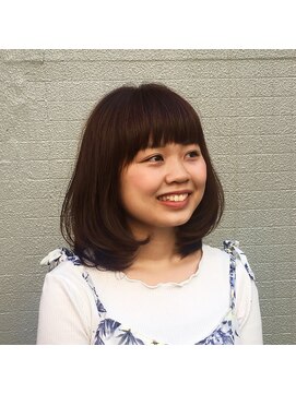 エヴリンアンドペイジ(Evelyn&paige) フェミニン甘口レイヤースタイル