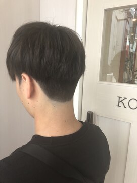 コレロ ヘアー(KORERO hair) アッシュ×ショートマッシュ