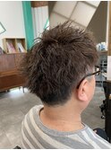 動きと柔らかさ☆ツイストパーマ