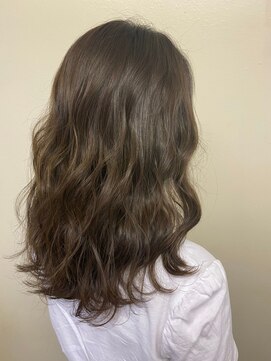 オアシス ガーデン 西新井店(Oasis GaRDEN) ブリーチなし!アッシュベージュ♪