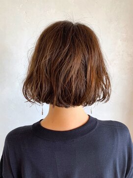 ベルビアンカ(Belle BIANCA) Belle BIANCA 大人ボブ/ニュアンスパーマ/似合わせ by マツモト