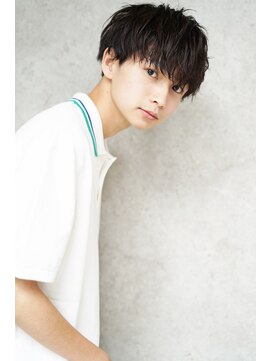 ジョエミバイアンアミ(joemi by Un ami) (joemi 新宿)波巻きパーマのメンズマッシュヘア　近江