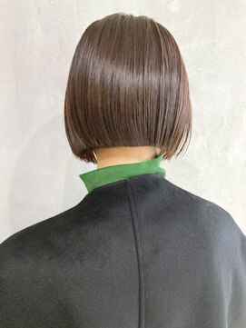 アイティーバイアルバム 藤沢店(IT by ALBUM) オリーブブラウンボブ_外ハネボブセクションカラー_ba363381