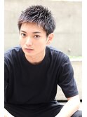 ベリーショート　ツーブロック　ツヤ感