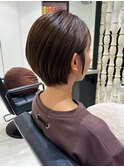 大人ショート 小顔 丸み 艶感 ナチュラルブラウンカラー