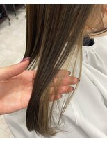 アオアクア バイ グルグル 小岩店(ao akua by GULGUL)&nbsp;チラ見え！イヤリングベージュカラー