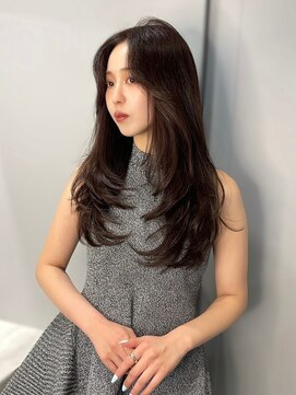 ノク 渋谷(nok) レイヤーカットワンカール_美髪ピンクブラウン切りっぱなしボブ