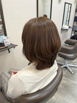 バセット バイ アルター 鎌取店(basset by aL-ter) くびれミディアム×艶ベージュ