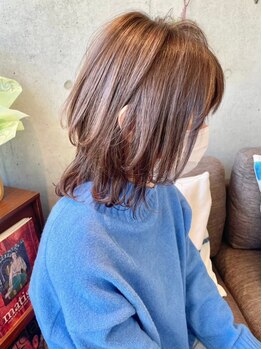 ソトエアンドマーブ 久喜店(SOTOE&marbb)の写真/グレイカラーの概念を覆す！白髪をカバーしながらもしっかりとした色味を楽しめ艶やかで上品な仕上がりに◎