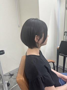 ラベスト バイ セロ 池袋メトロポリタン前(LOVEST by CERO) 自然な丸みのある縮毛矯正×ショートボブ