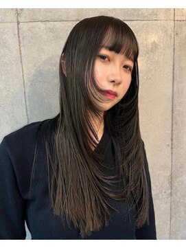 ナループロアボタン(Nalu pu loa BOTAN) ロングシャギーレイヤーカット/透明感カラー