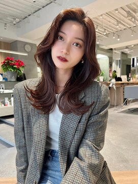 ユアーズ ヘア 恵比寿本店(youres hair) くびレイヤーエモージュイメチェンフルバング似合わ せカット