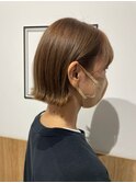 耳かけショートボブ